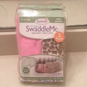 Baby Girl’s Adjustable Swaddling Wraps